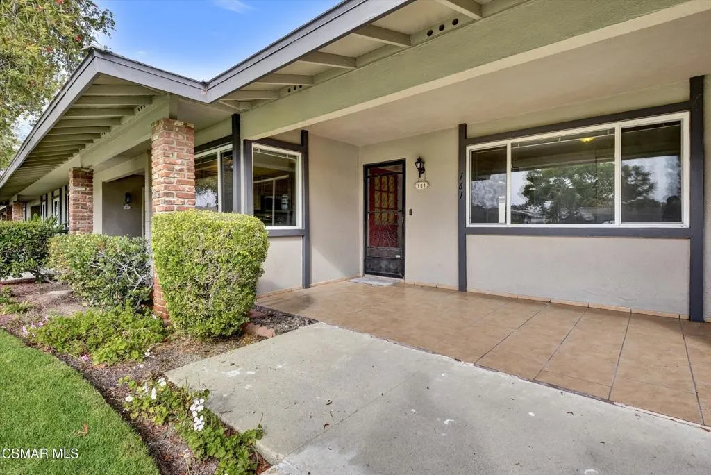 161 W Bay Boulevard, Port Hueneme, California 93041 home-pic-3