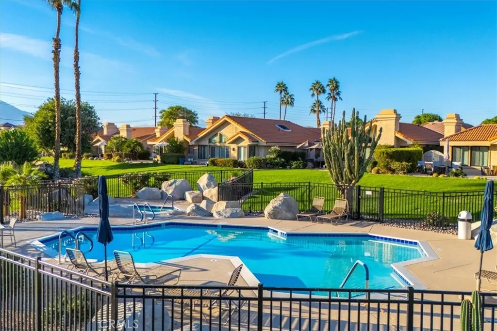 32 Acapulco, Palm Desert, California 92260 home-pic-25