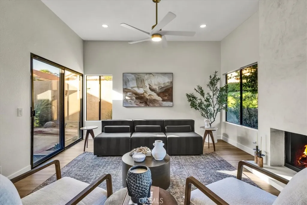32 Acapulco, Palm Desert, California 92260 home-pic-6