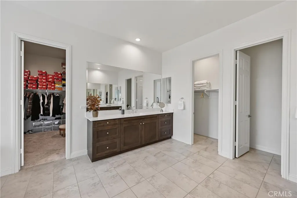 17549 Bretton Woods, Riverside, California 92504 home-pic-20