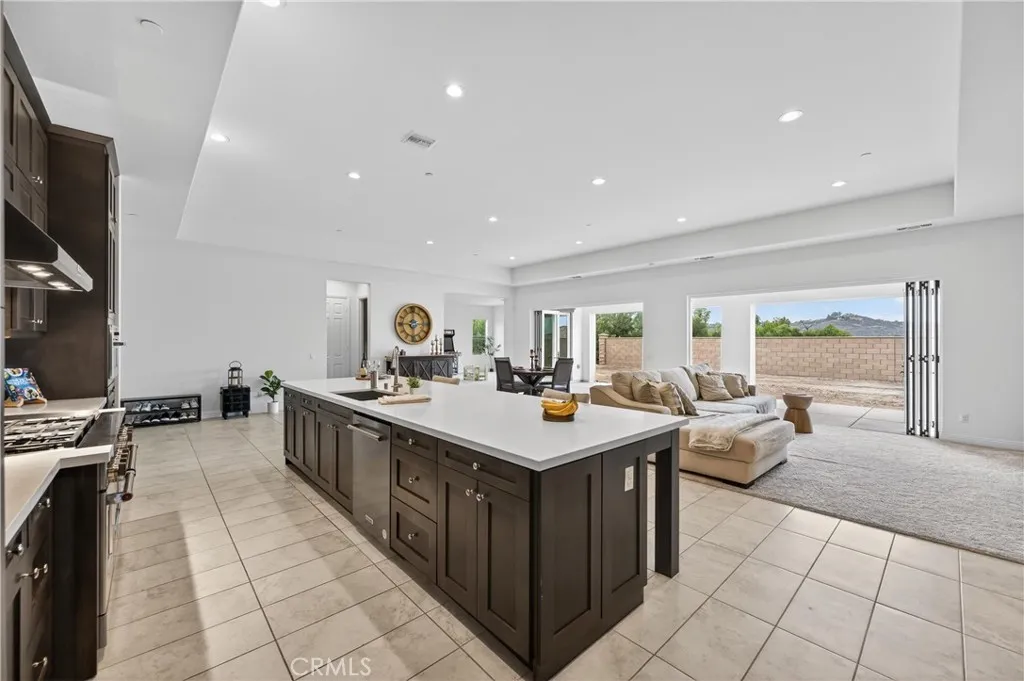 17549 Bretton Woods, Riverside, California 92504 home-pic-0