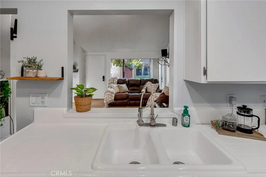 3357 Pasadena, Long Beach, California 90807 home-pic-8