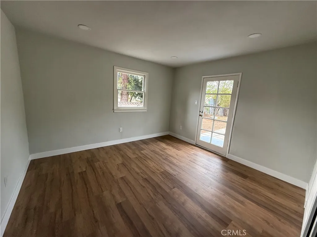 6056 Humble, Jurupa Valley, California 92509 home-pic-19