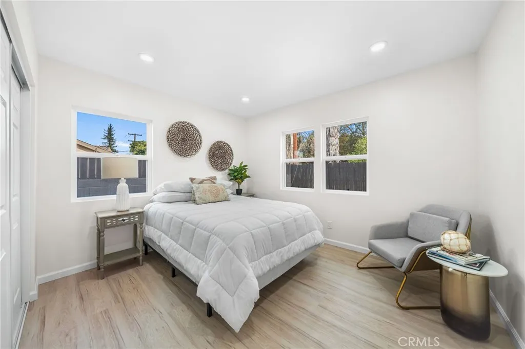 3867 Roblyn, Riverside, California 92504 home-pic-10