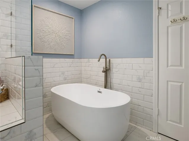2210 Harriman A, Redondo Beach, California 90278
