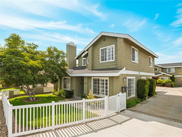 2210 Harriman A, Redondo Beach, California 90278