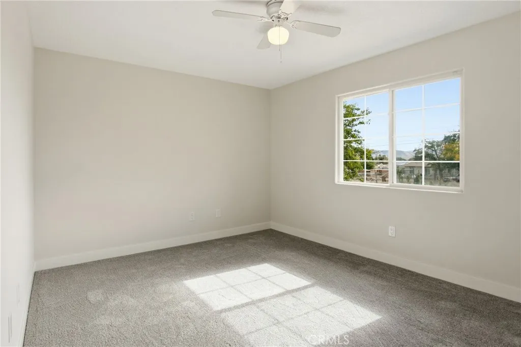 17964 Hackberry, Hesperia, California 92345 home-pic-7