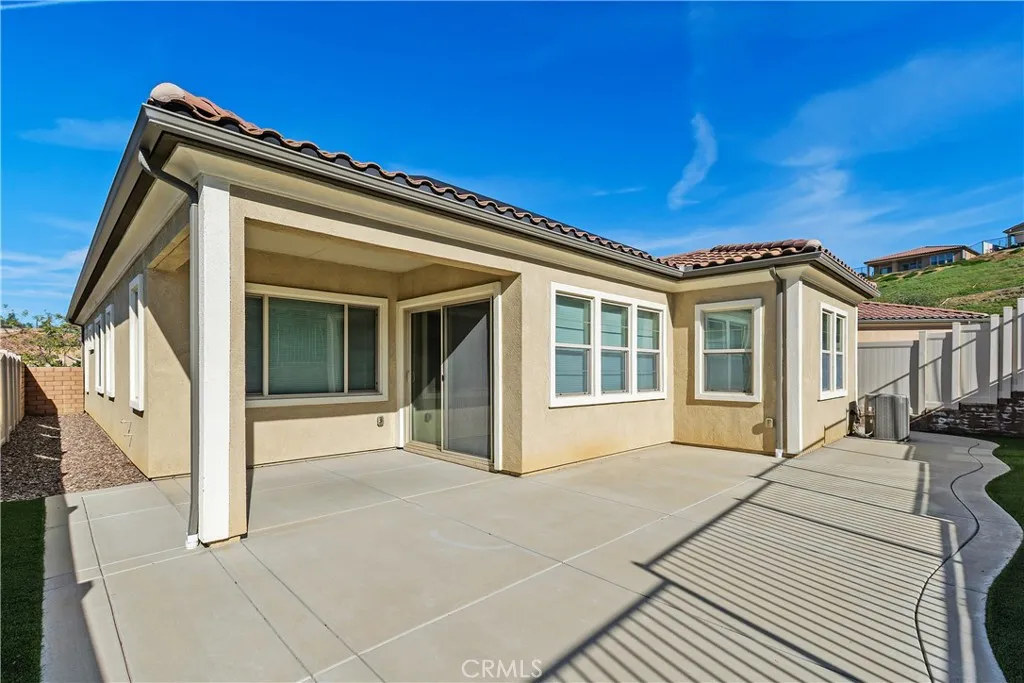 11169 Fourleaf Court, Temescal Valley, California 92883 home-pic-15