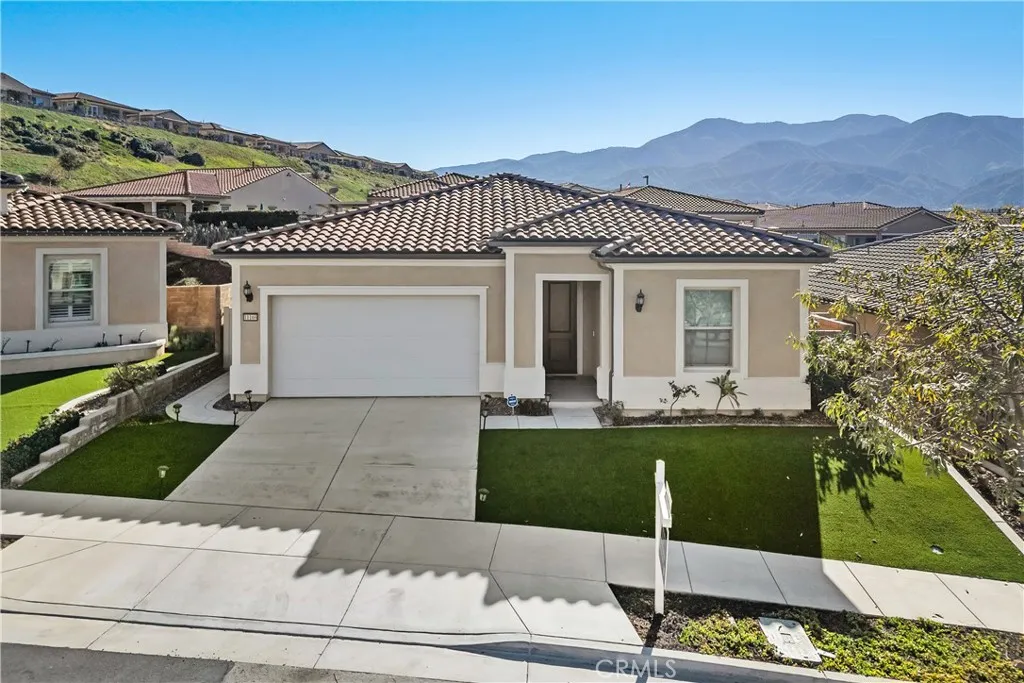 11169 Fourleaf Court, Temescal Valley, California 92883 home-pic-4