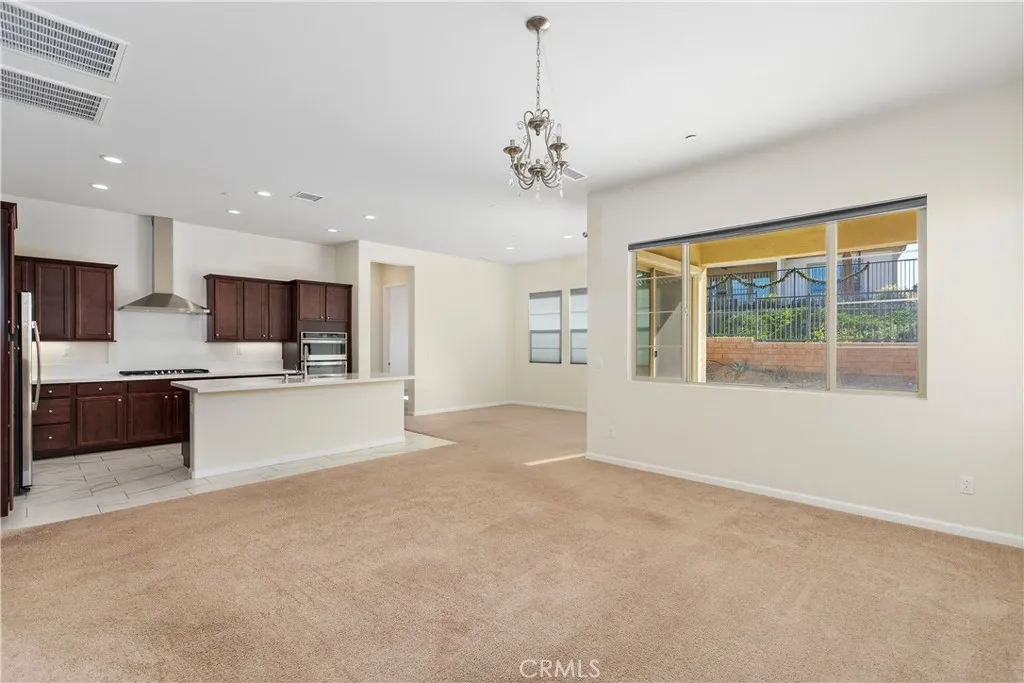 11169 Fourleaf Court, Temescal Valley, California 92883 home-pic-9