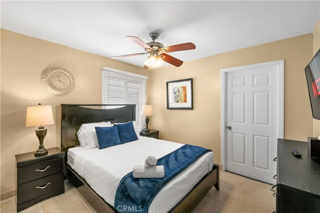 22611 Genova, Laguna Hills, California 92653 home-pic-21
