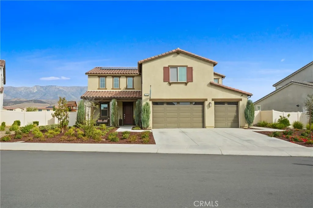 5903 Banbury, Banning, California 92220 home-pic-1