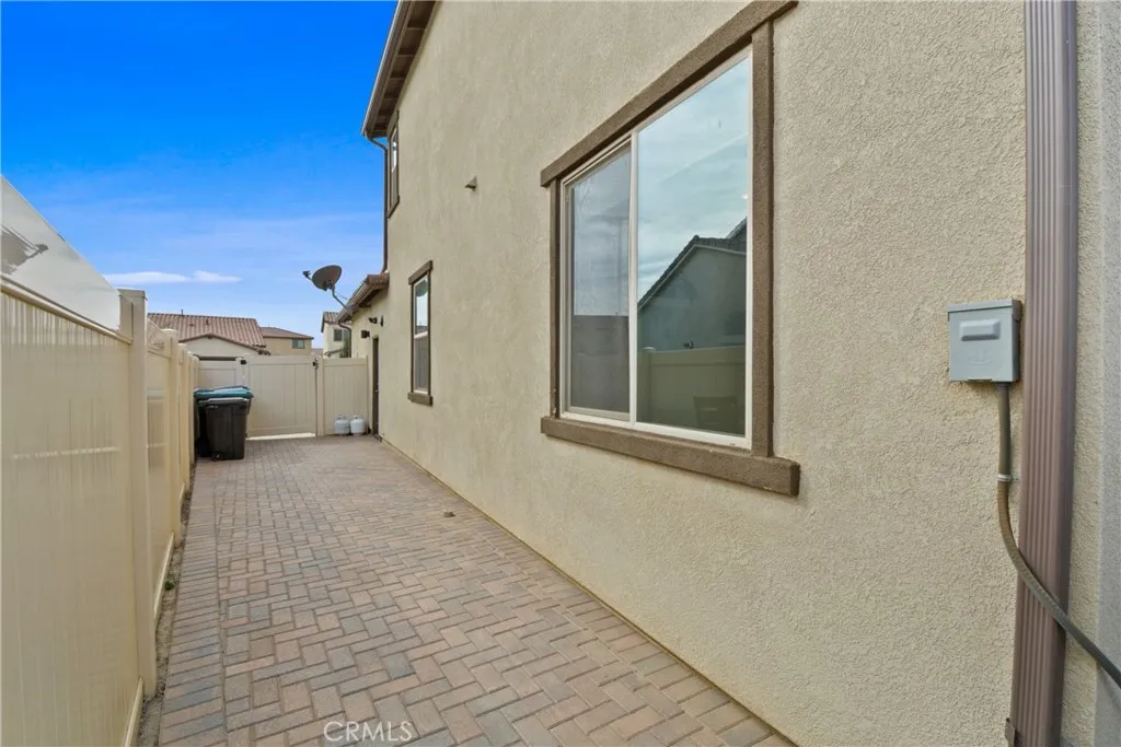 5903 Banbury, Banning, California 92220 home-pic-28