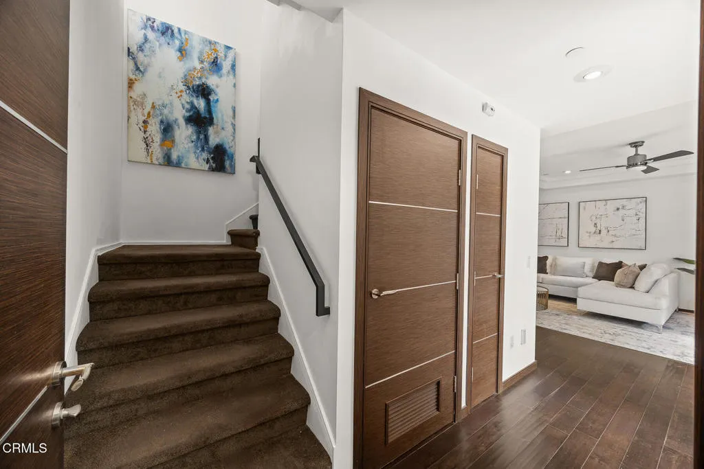 257 S Hudson Avenue 102, Pasadena, California 91101 home-pic-23
