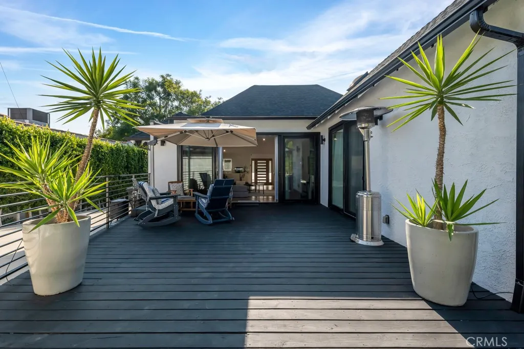 1911 W W Kenneth Rd, Glendale, California 91201 home-pic-26