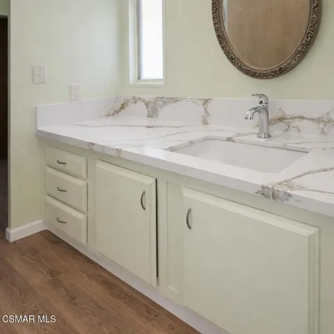 249DD4C6-C0A5-4DF6-8F36-A893B079A875