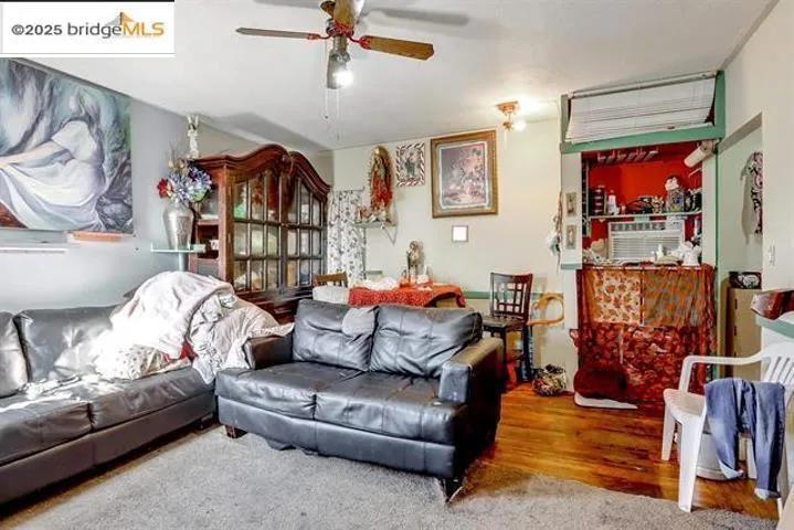 1993 38th Ave, Oakland, California 94601 home-pic-10