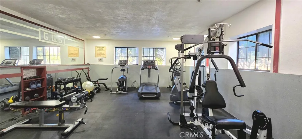 730 W 4th 203, Long Beach, California 90802 home-pic-32