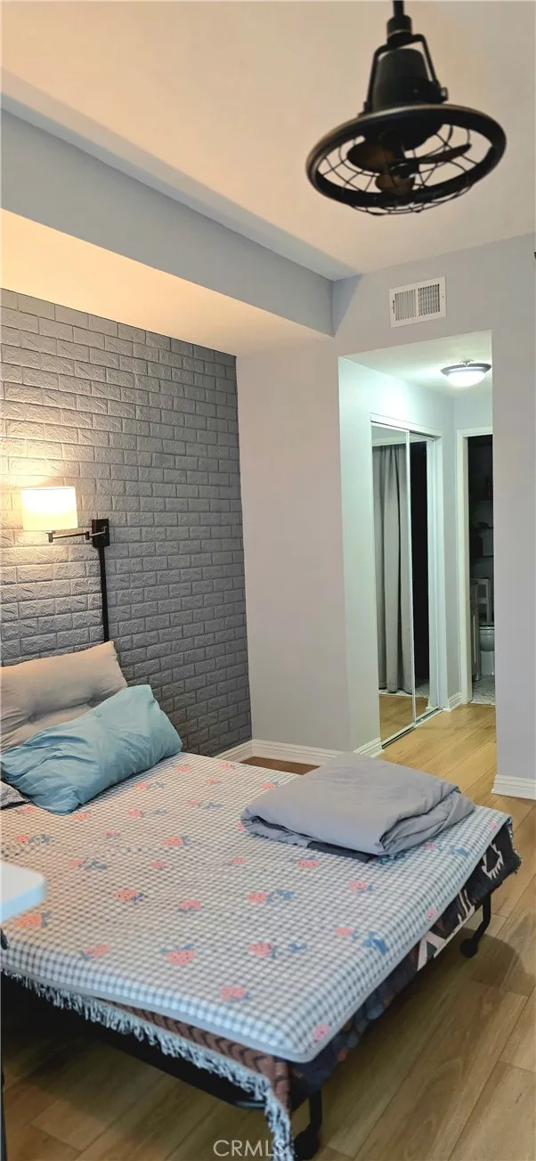 730 W 4th 203, Long Beach, California 90802 home-pic-8