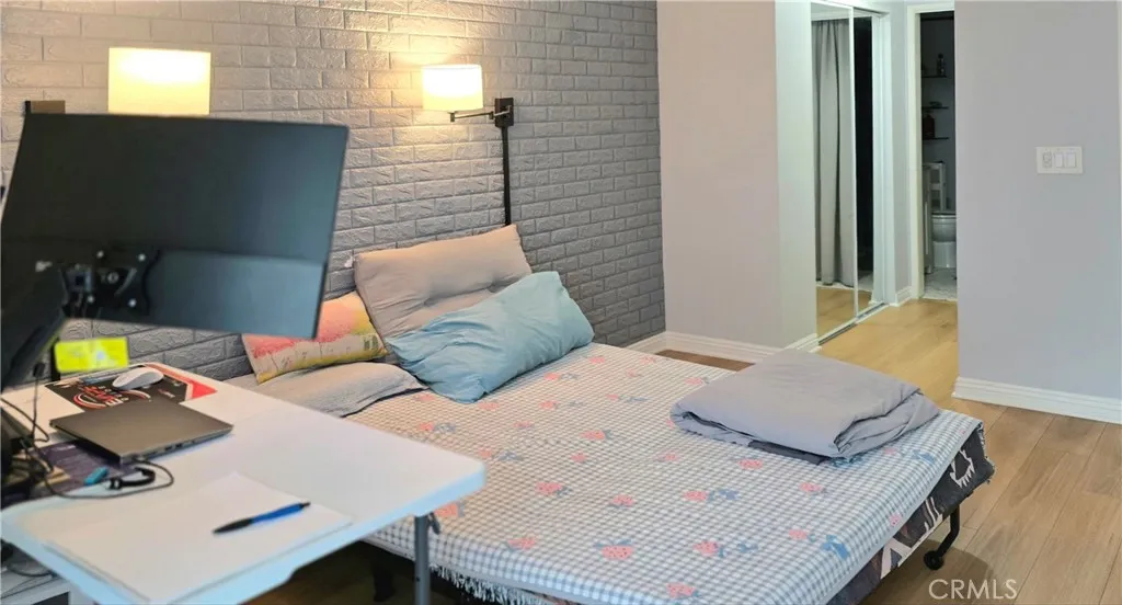 730 W 4th 203, Long Beach, California 90802 home-pic-7