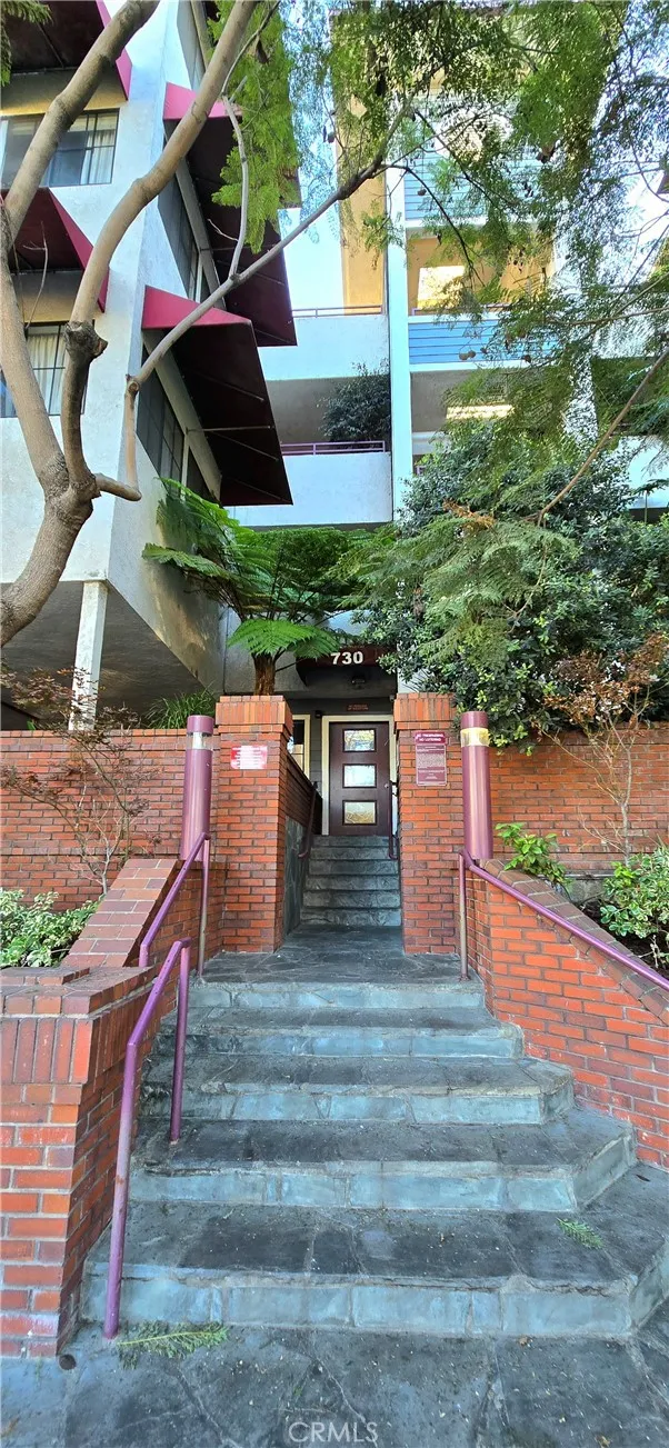 730 W 4th 203, Long Beach, California 90802 home-pic-24