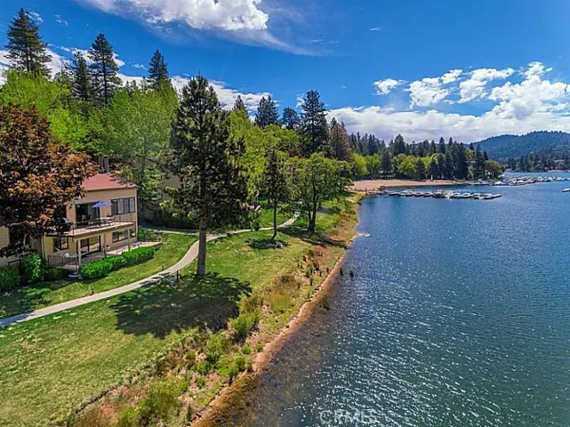 27721 Peninsula Drive #218, Lake Arrowhead, California 92352