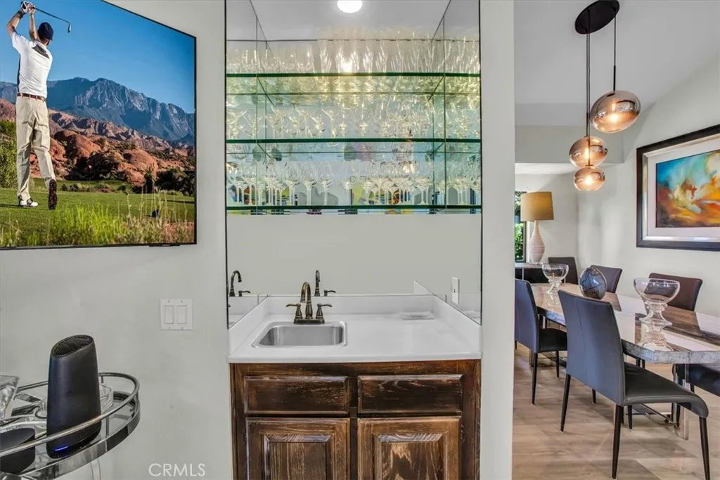 278 Green Mountain Drive, Palm Desert, California 92211 home-pic-10