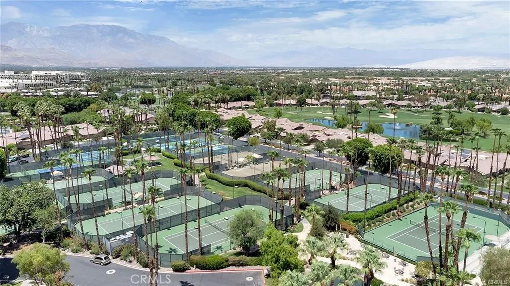 278 Green Mountain Drive, Palm Desert, California 92211 home-pic-33