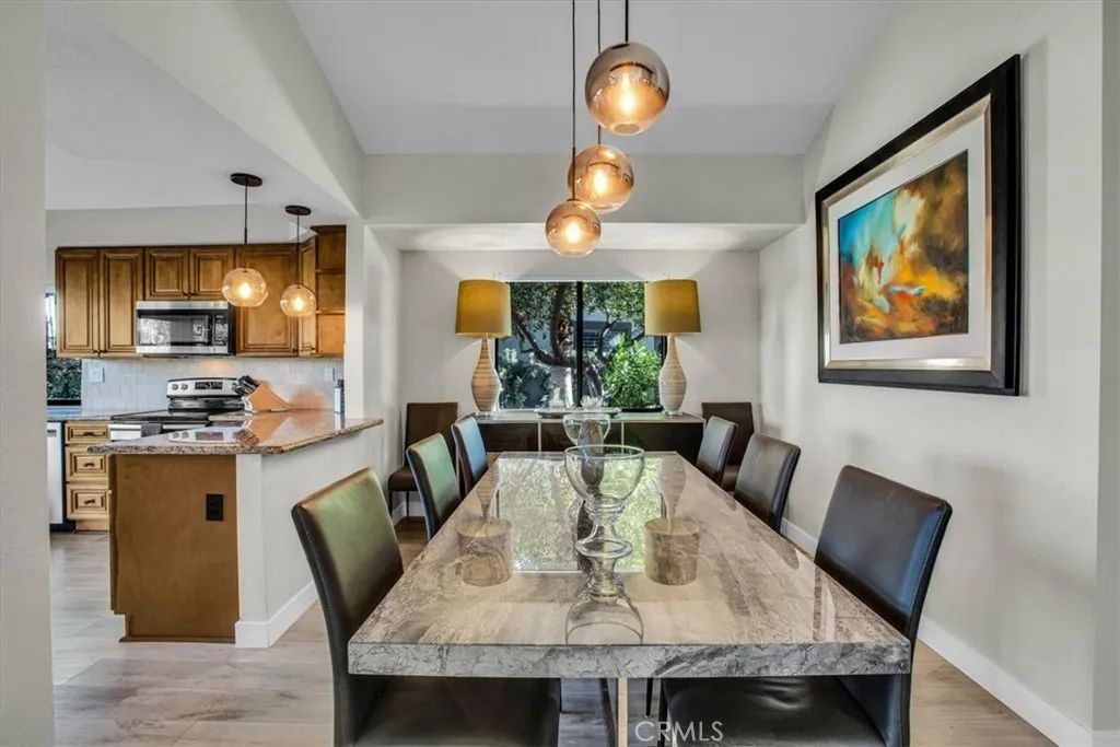 278 Green Mountain Drive, Palm Desert, California 92211 home-pic-11