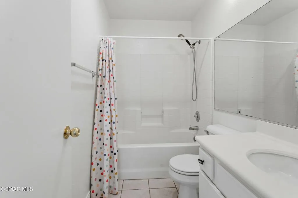 566 Avenida Magdalena, Camarillo, California 93010 home-pic-23
