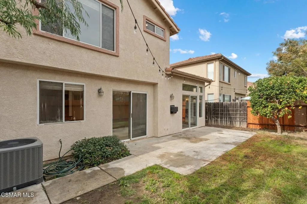566 Avenida Magdalena, Camarillo, California 93010 home-pic-37