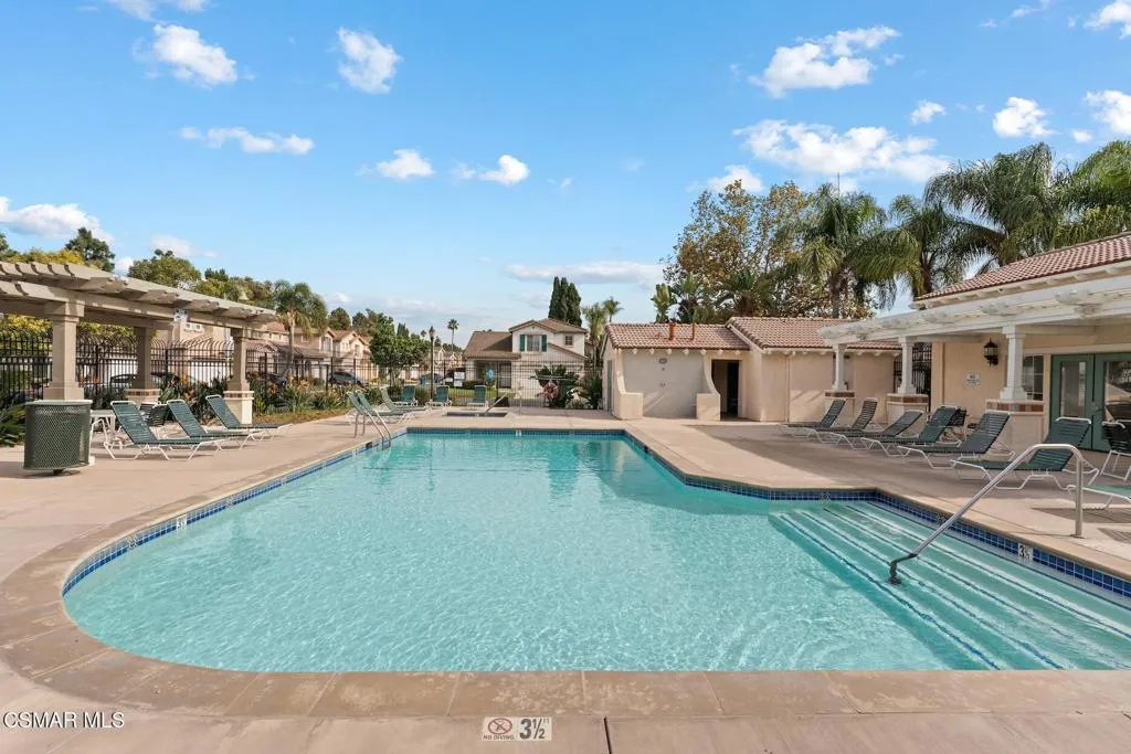 566 Avenida Magdalena, Camarillo, California 93010 home-pic-48