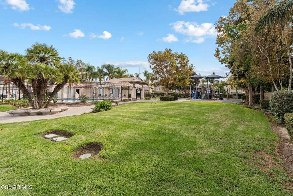 566 Avenida Magdalena, Camarillo, California 93010 home-pic-45