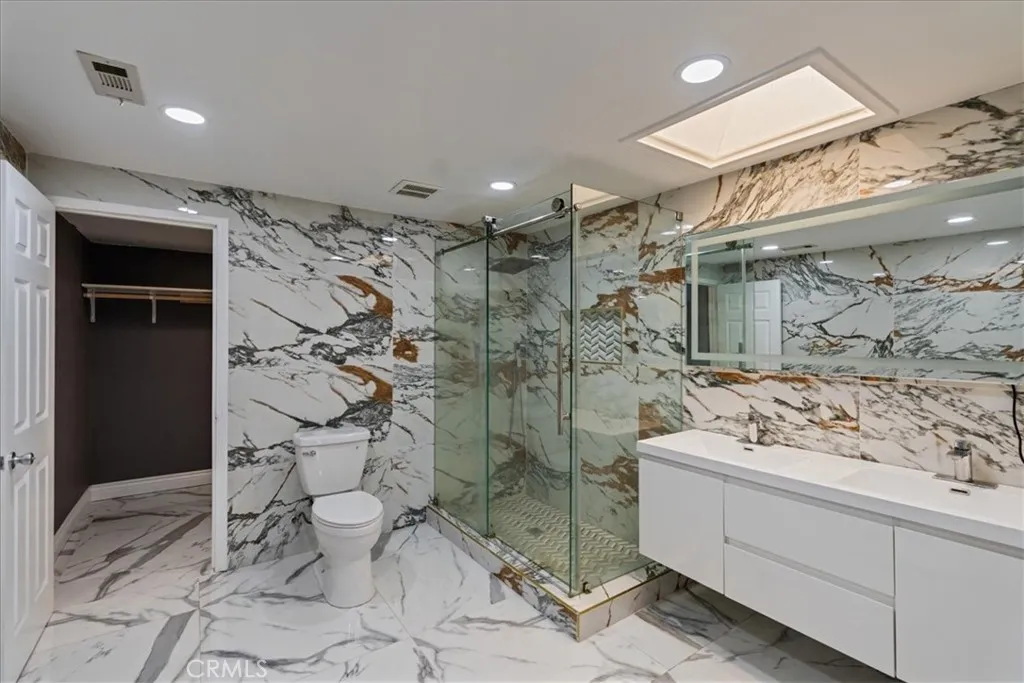 314 S Illinois, Anaheim, California 92805 home-pic-16