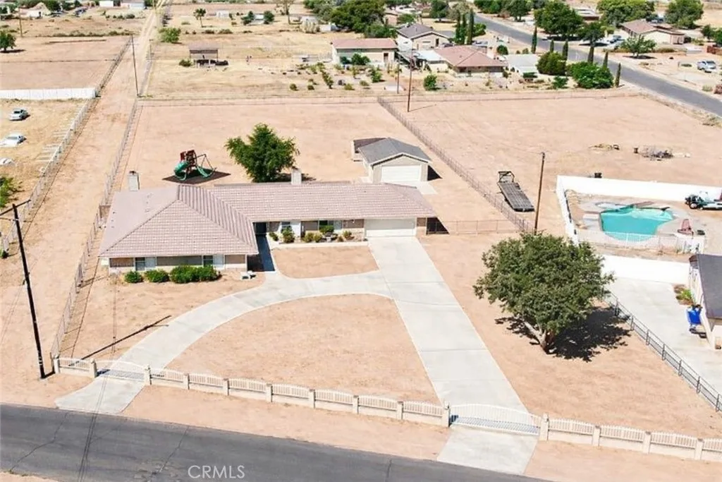 21291 Ramona, Apple Valley, California 92307 home-pic-1