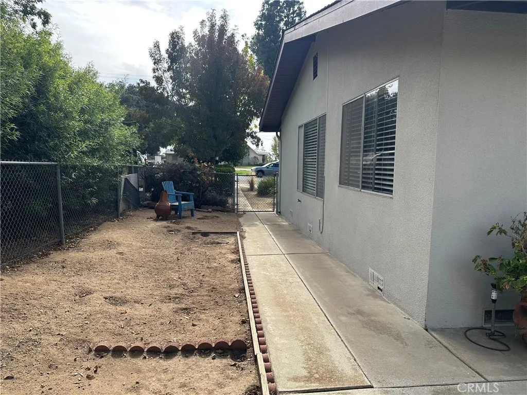34212 Avenue E, Yucaipa, California 92399 home-pic-29