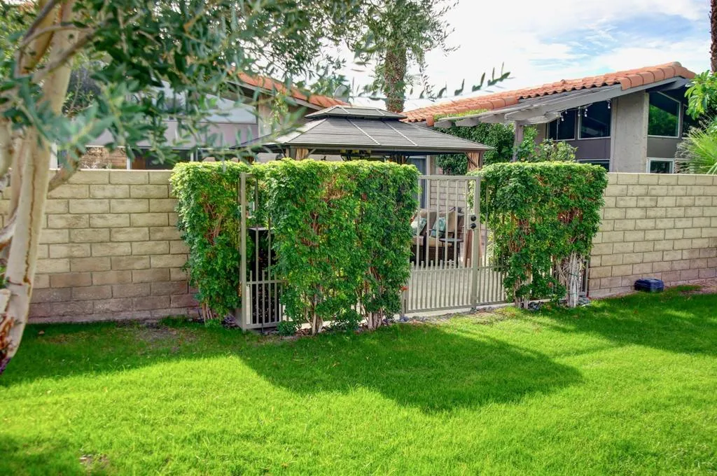 82022 Odlum Drive, Indio, California 92201 home-pic-32