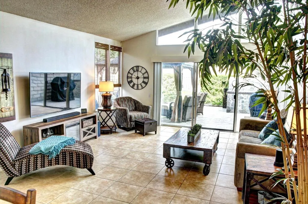 82022 Odlum Drive, Indio, California 92201 home-pic-3