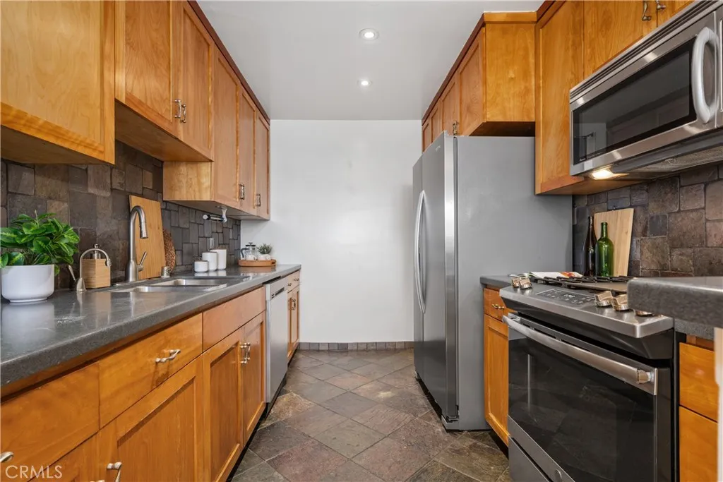 1925 Montana Avenue 3, Santa Monica, California 90403 home-pic-10