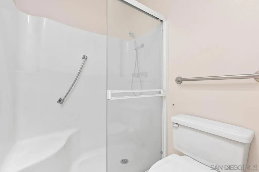 17465 Plaza Animado 147, San Diego, California 92128 home-pic-33