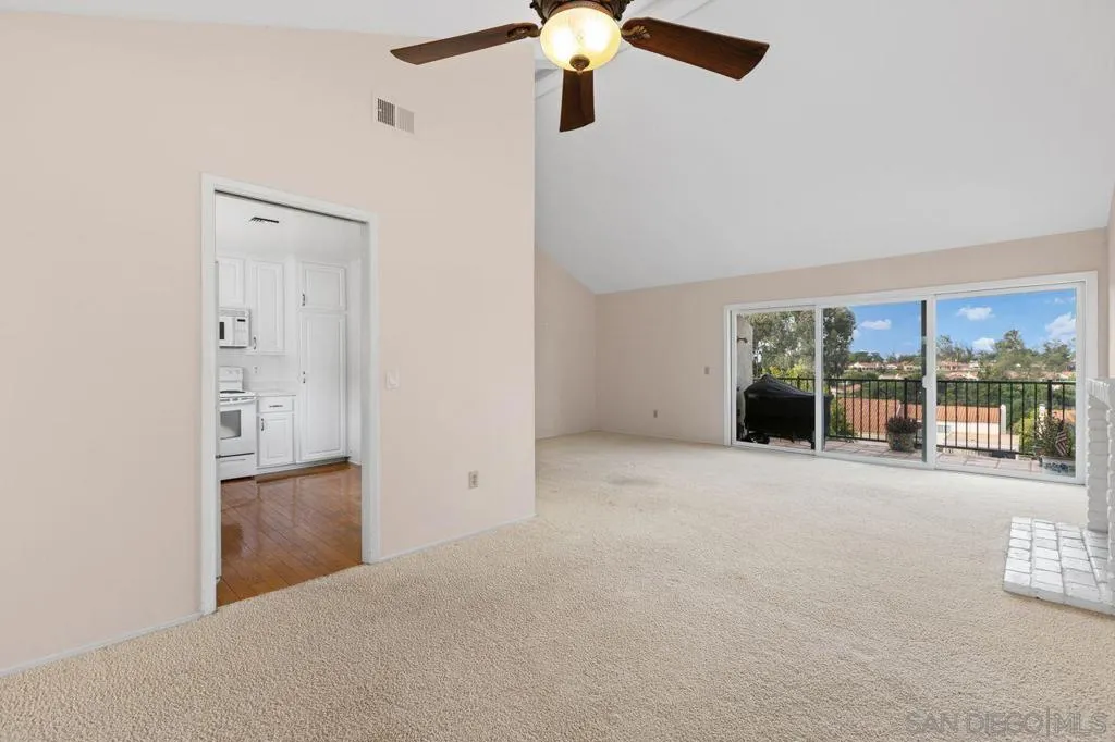 17465 Plaza Animado 147, San Diego, California 92128 home-pic-22