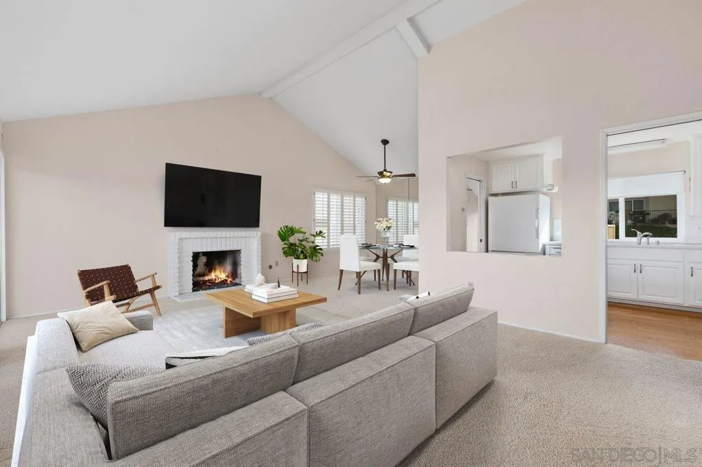 17465 Plaza Animado 147, San Diego, California 92128 home-pic-4