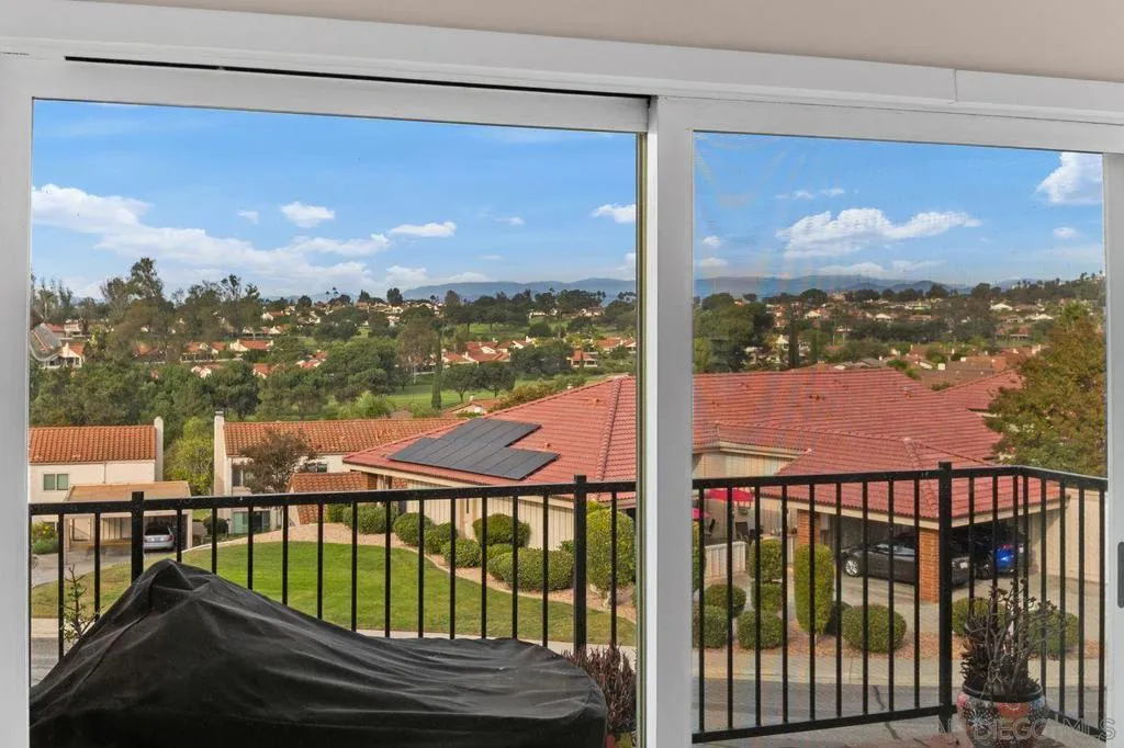 17465 Plaza Animado 147, San Diego, California 92128 home-pic-20