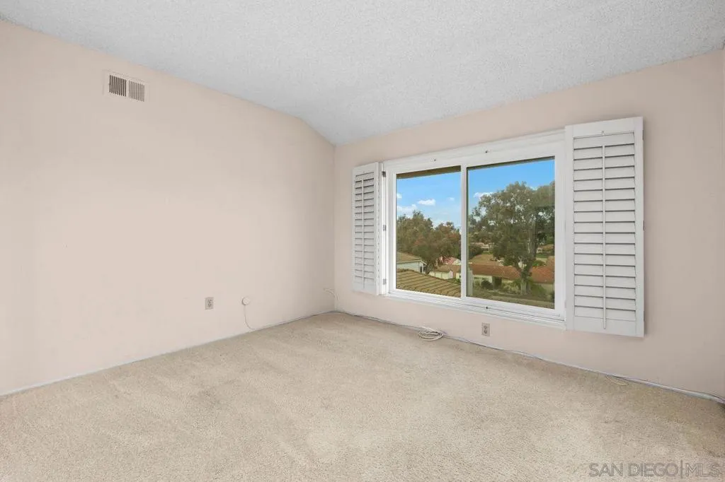 17465 Plaza Animado 147, San Diego, California 92128 home-pic-25