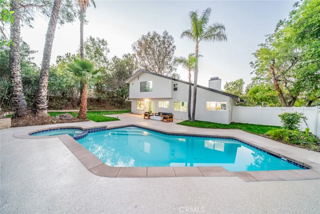 2202 Black Oak Place, Riverside, California 92506 home-pic-49