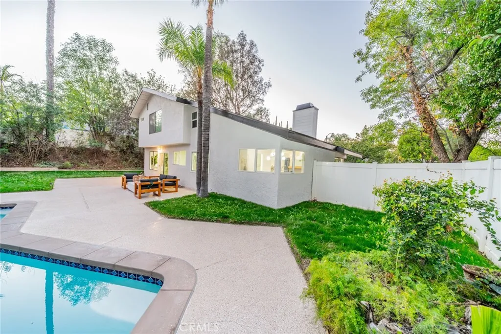 2202 Black Oak Place, Riverside, California 92506 home-pic-46