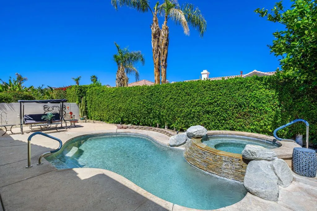 78780 Castle Pines Drive, La Quinta, California 92253 home-pic-20