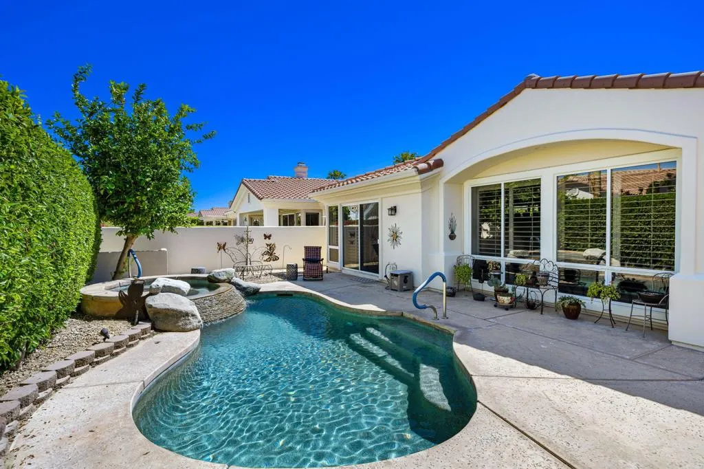 78780 Castle Pines Drive, La Quinta, California 92253 home-pic-3