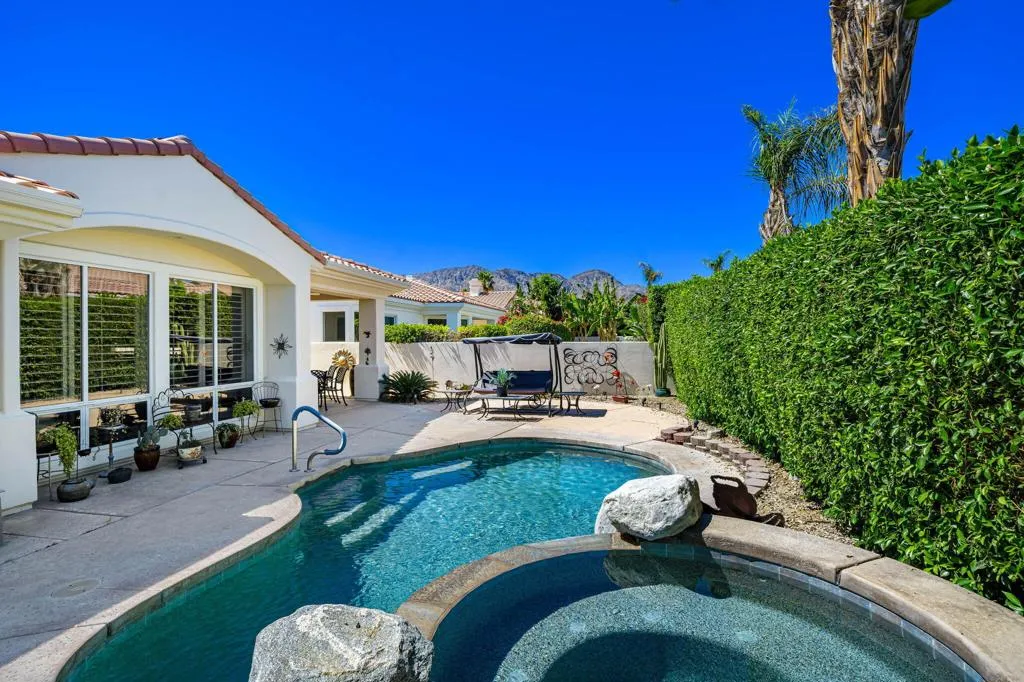 78780 Castle Pines Drive, La Quinta, California 92253 home-pic-21