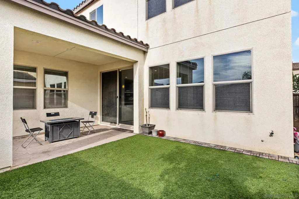 2018 Avenida Artana, Chula Vista, California 91913 home-pic-15